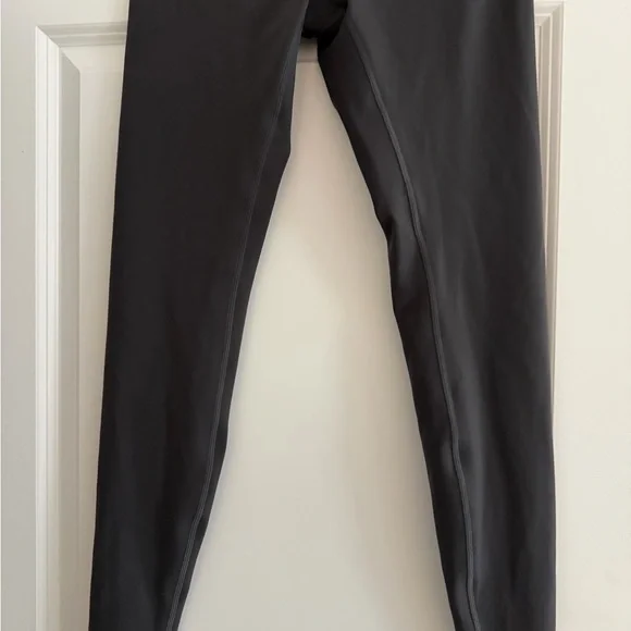lululemon athletica Wunder Train High Rise 28”- Graphite Grey- Size 8 - Picture 1 of 2